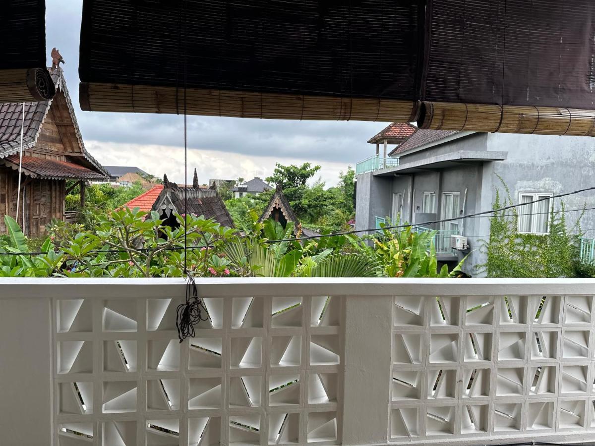 Koming Guest House Canggu Εξωτερικό φωτογραφία